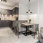 アパート In Near Giggijochbahn *